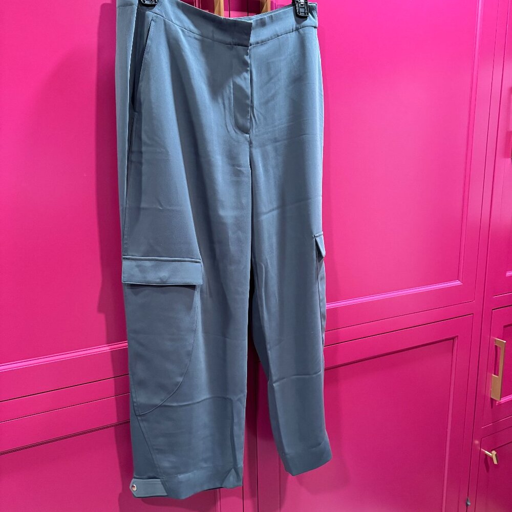 Club Monaco Silky Grey Cargo Pants Size 10
